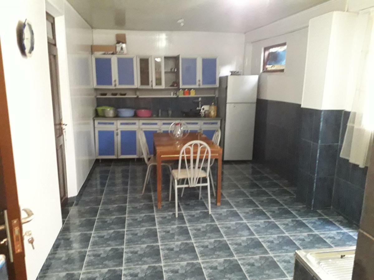 Zaza Guest House Kobuleti Exterior foto